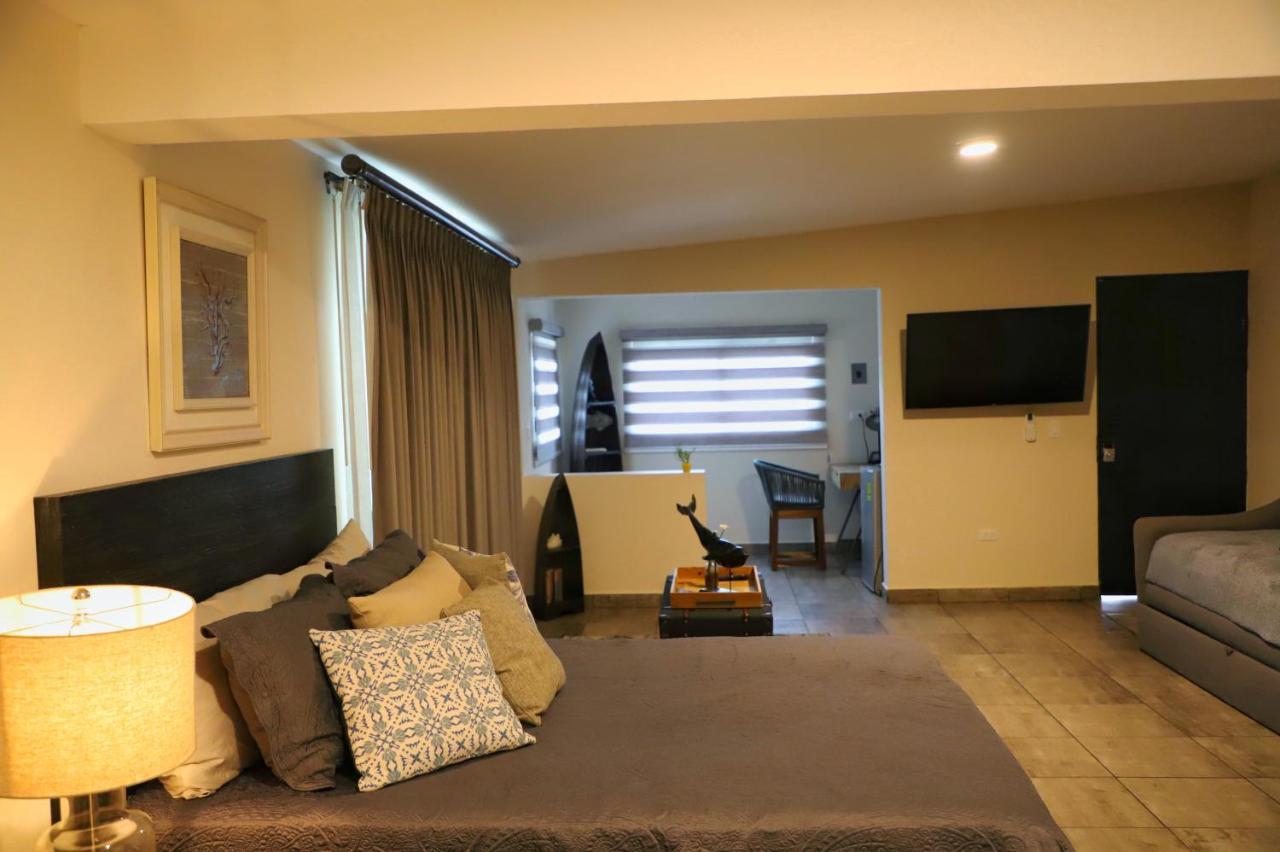 Hotel Santa Rosa Тодос Сантос Екстериор снимка